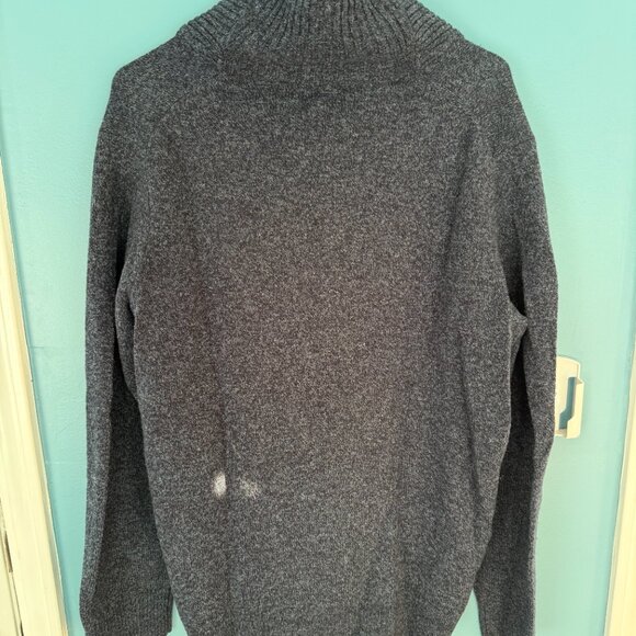 J. Crew 100% Lamb Wool Sweater. - Picture 2 of 4